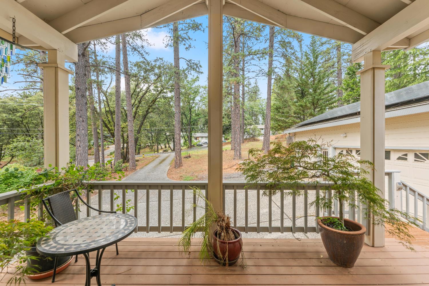 Carrie Drive, Grass Valley, California image 9