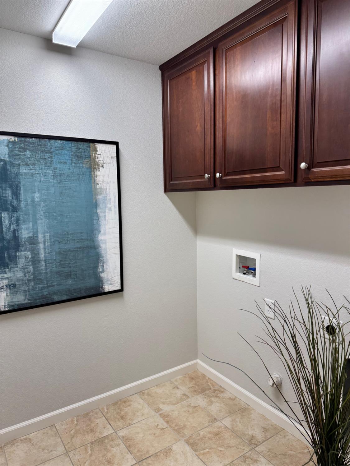 Detail Gallery Image 11 of 24 For 1983 Muscovy Rd, West Sacramento,  CA 95691 - 3 Beds | 2/1 Baths