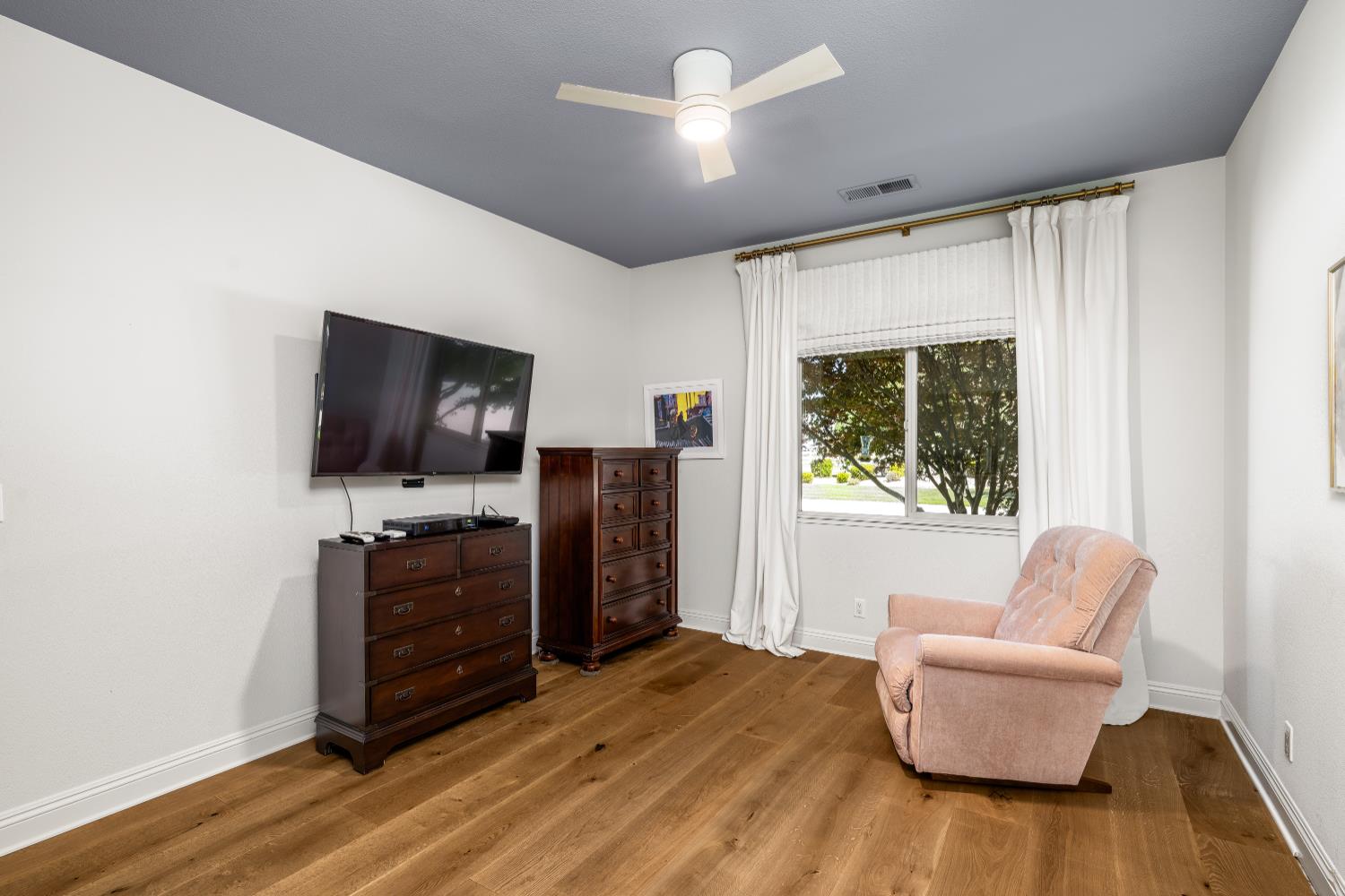 Detail Gallery Image 30 of 60 For 8706 N Oaks Dr, Oakdale,  CA 95361 - 4 Beds | 4/1 Baths
