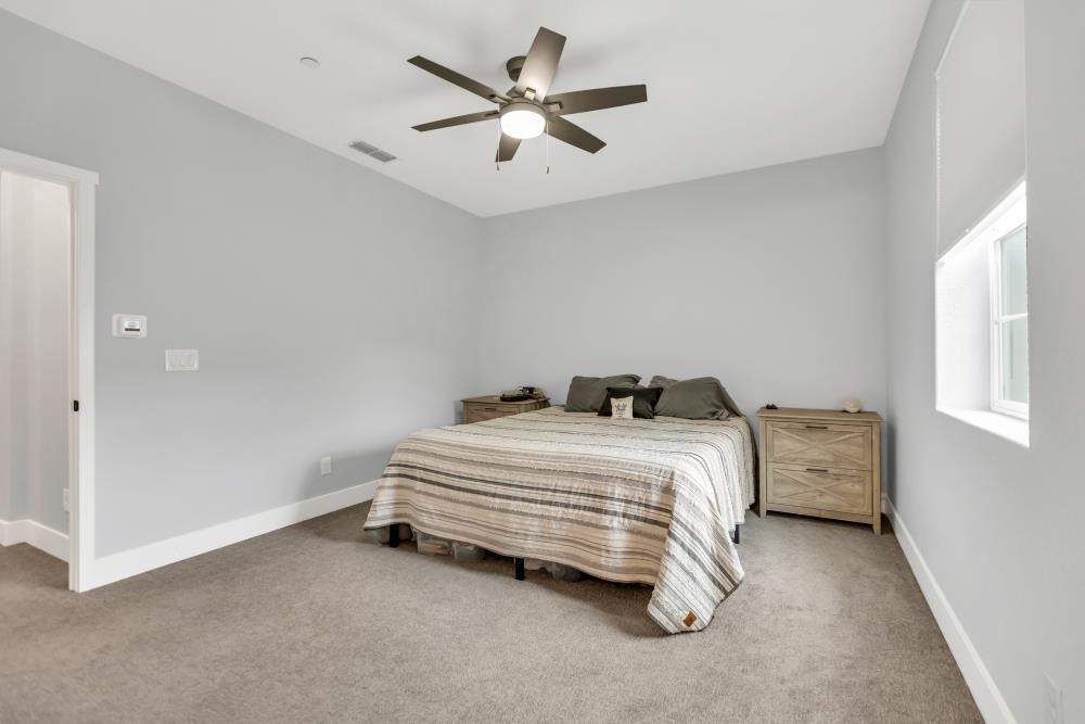 Tanager Court, West Sacramento, California image 30