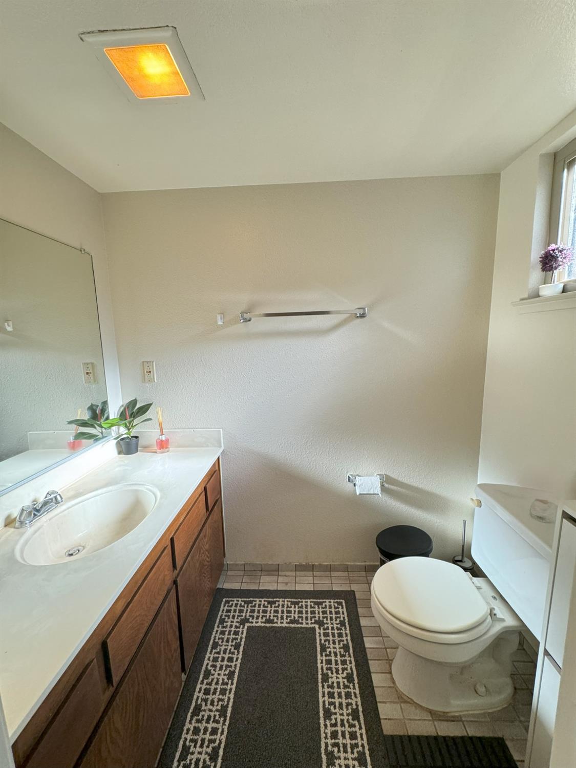 College Oak Drive #16, Sacramento, California image 17