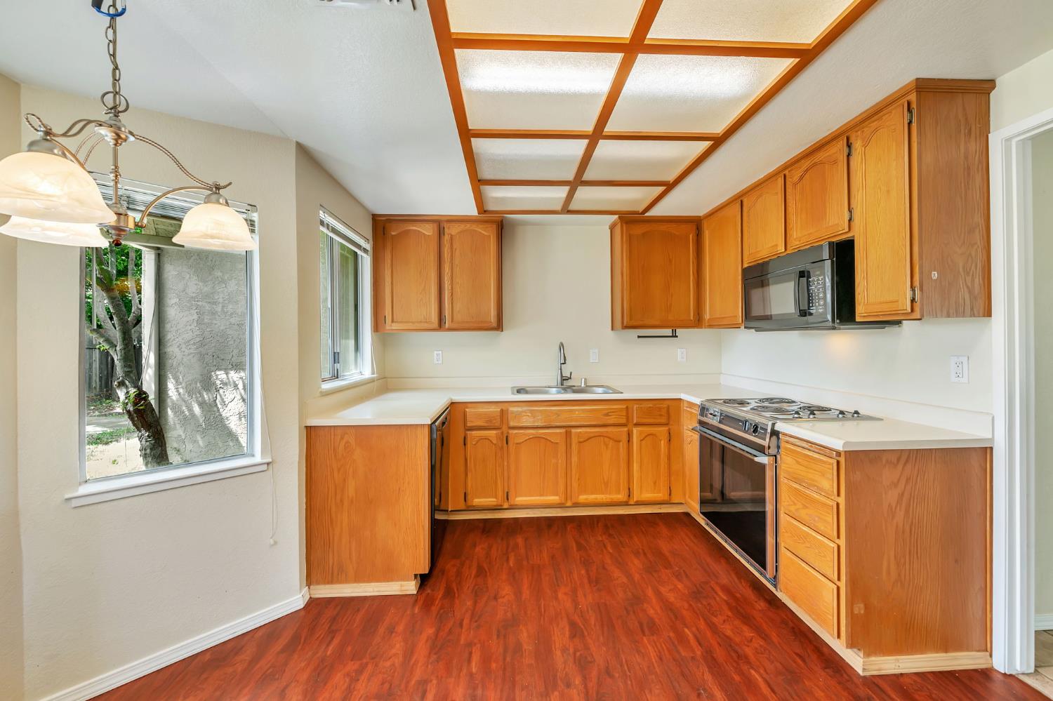 Lovewood Court, Citrus Heights, California image 15