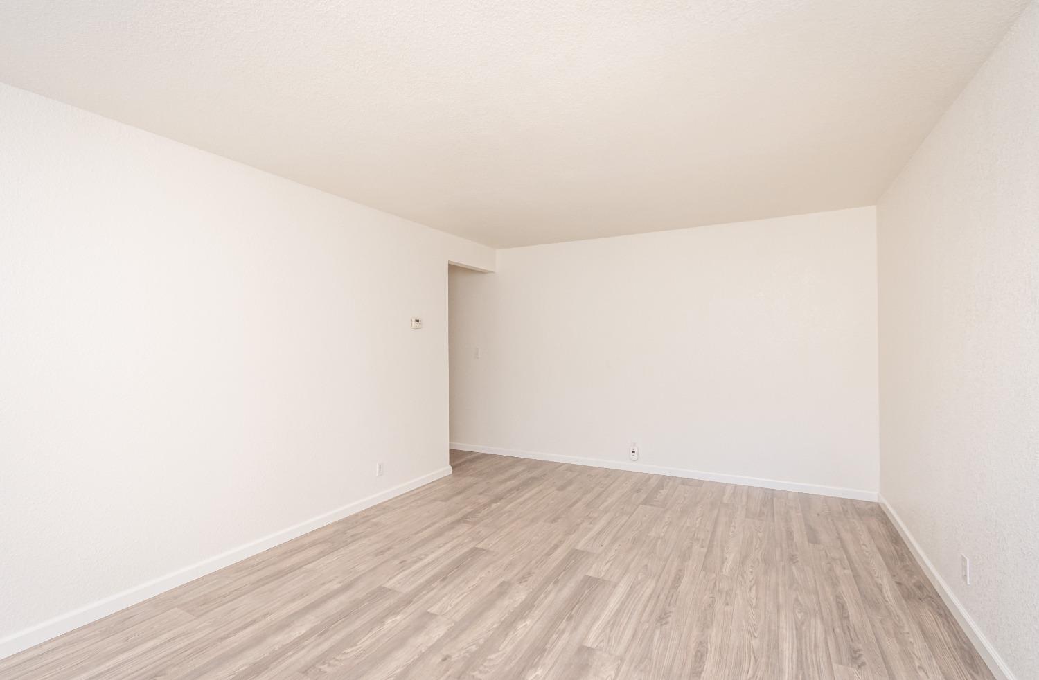Detail Gallery Image 8 of 35 For 6230 Westwood Dr, Rocklin,  CA 95677 - – Beds | – Baths