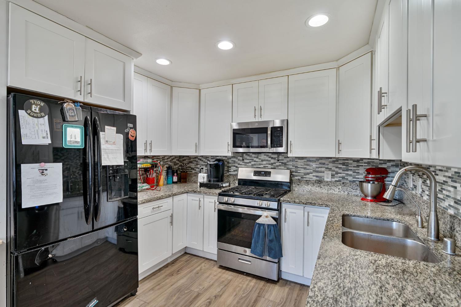 Norcut Court, Sacramento, California image 7
