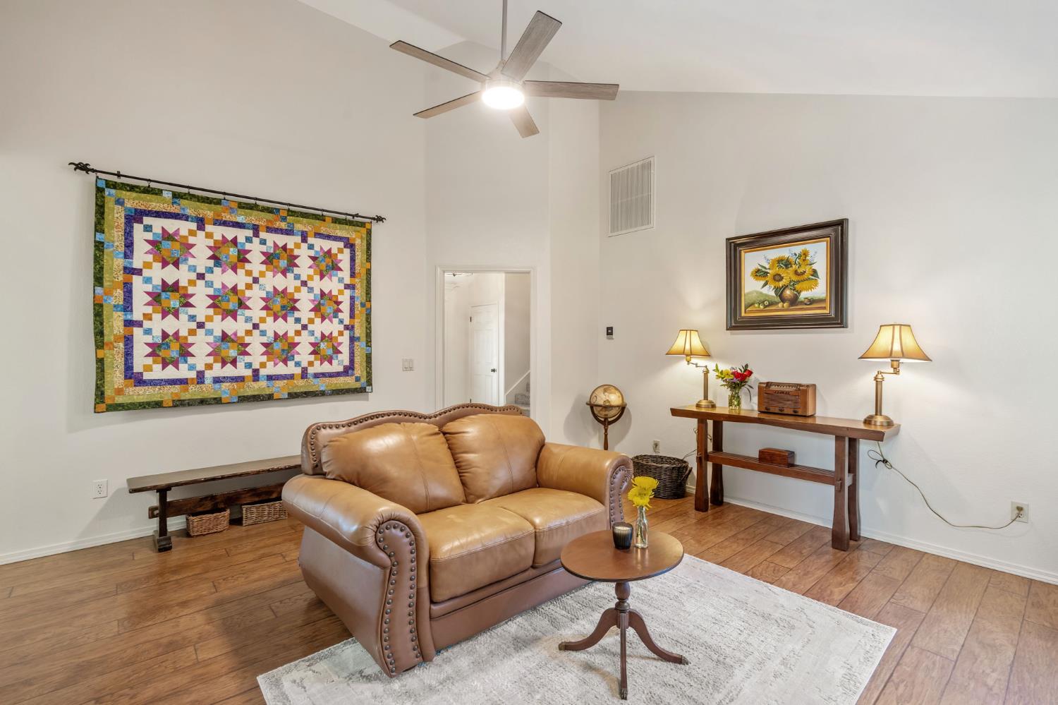 Amber Oaks Court, Fair Oaks, California image 19