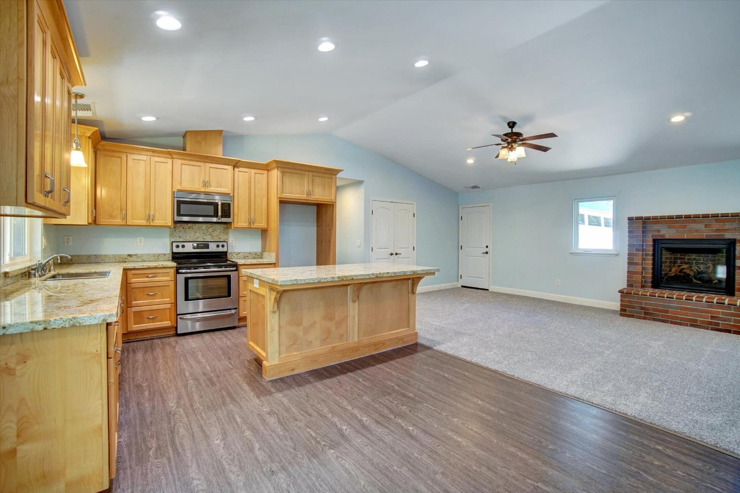 Linda Sue Way, Fair Oaks, California image 6