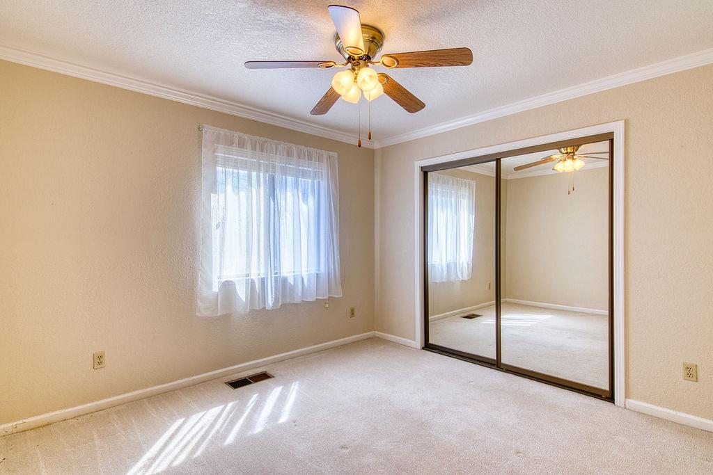 Detail Gallery Image 28 of 41 For 3100 Bridle Path Ln, Modesto,  CA 95356 - 3 Beds | 2/1 Baths