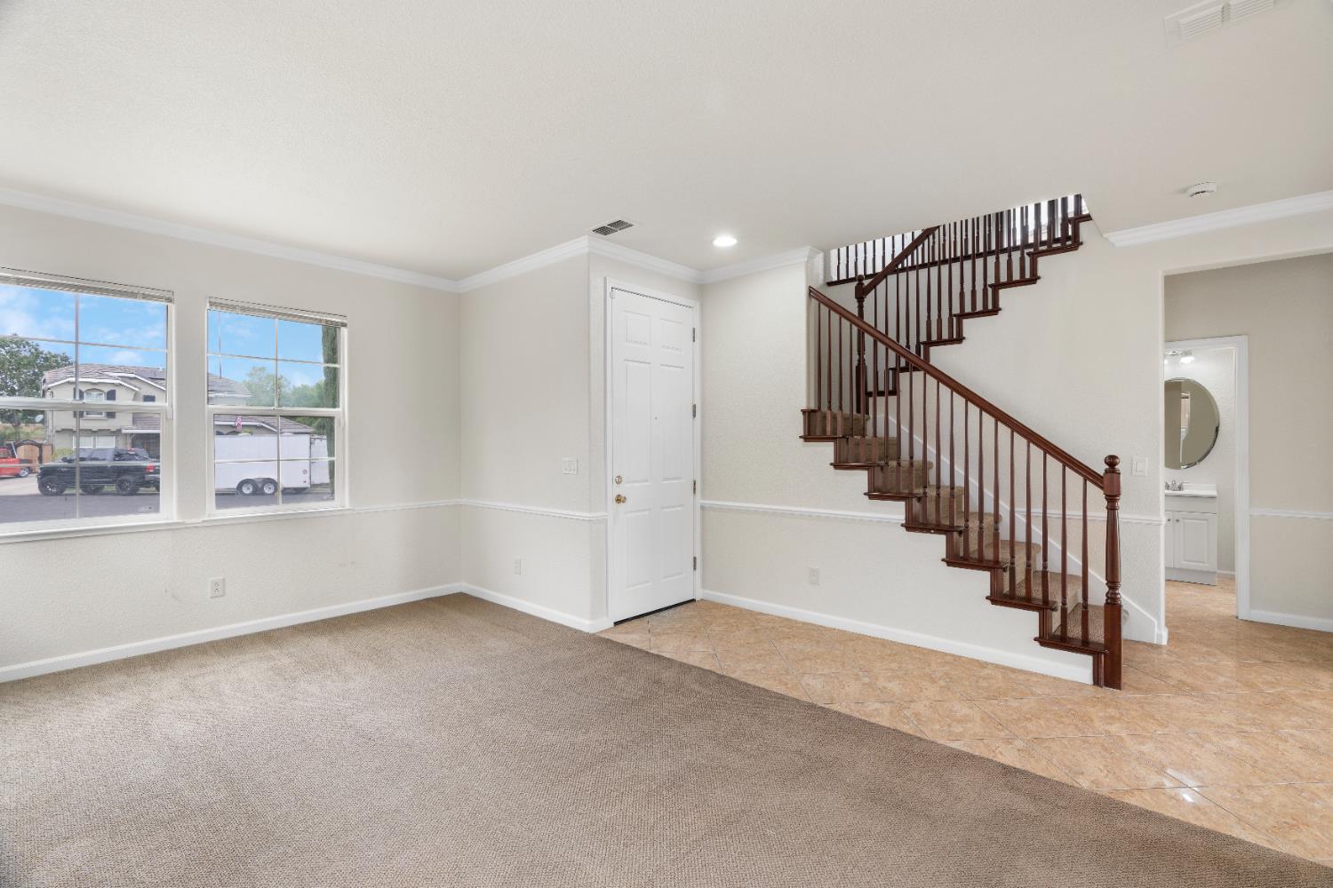 Detail Gallery Image 29 of 39 For 17636 Red Barley Ct, Lathrop,  CA 95330 - 3 Beds | 2/1 Baths