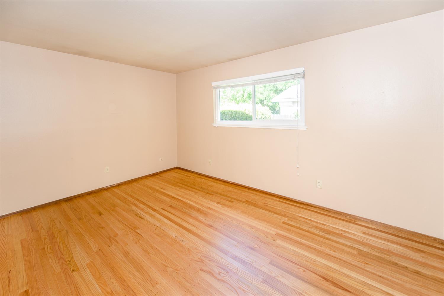 Detail Gallery Image 13 of 21 For 625 Denise Dr, Woodland,  CA 95776 - 3 Beds | 1 Baths