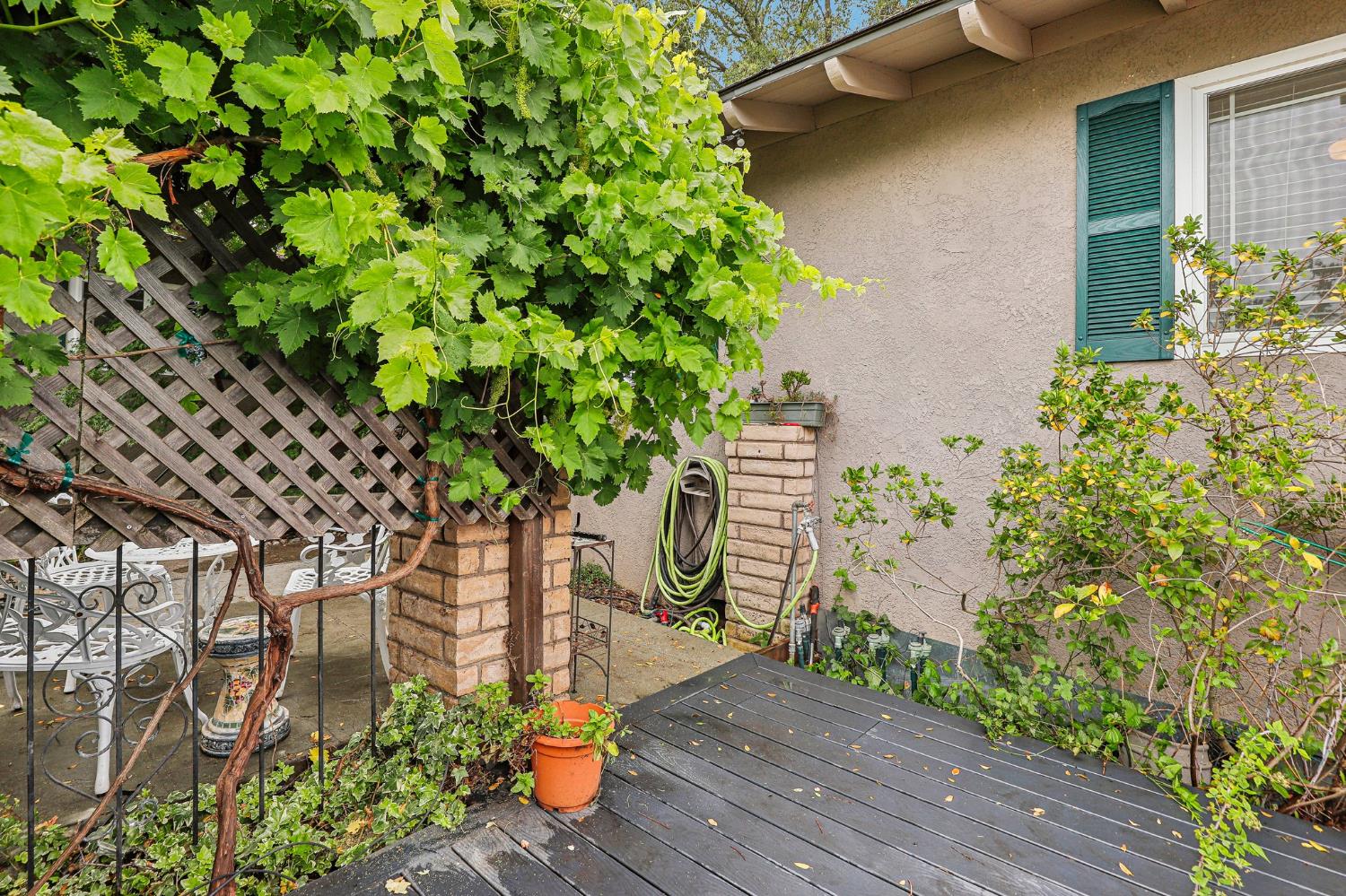 Detail Gallery Image 28 of 33 For 6942 Palmdell Way, Fair Oaks,  CA 95628 - 4 Beds | 2 Baths