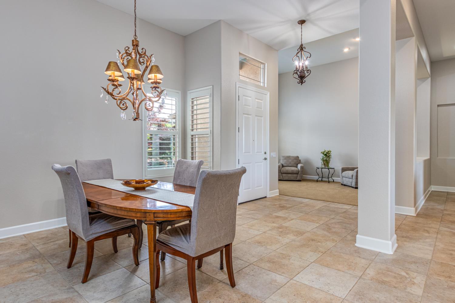 Detail Gallery Image 9 of 41 For 2291 Walden View Ln, Lincoln,  CA 95648 - 2 Beds | 2/1 Baths