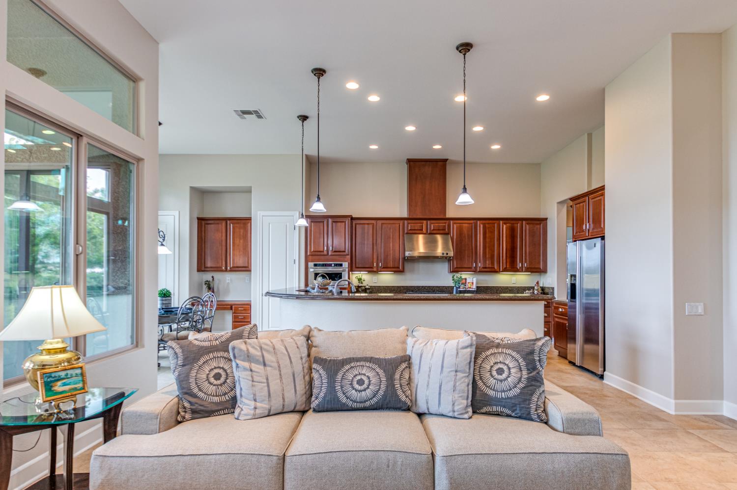 Detail Gallery Image 13 of 41 For 2291 Walden View Ln, Lincoln,  CA 95648 - 2 Beds | 2/1 Baths
