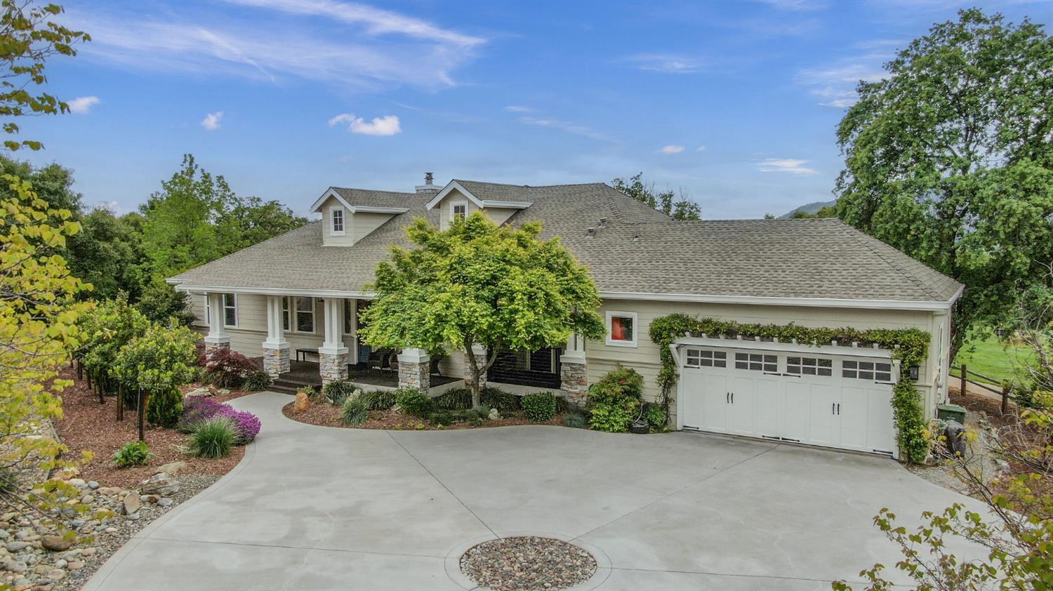 Detail Gallery Image 1 of 98 For 259 Pointe Dr, Angels Camp,  CA 95222 - 3 Beds | 3 Baths