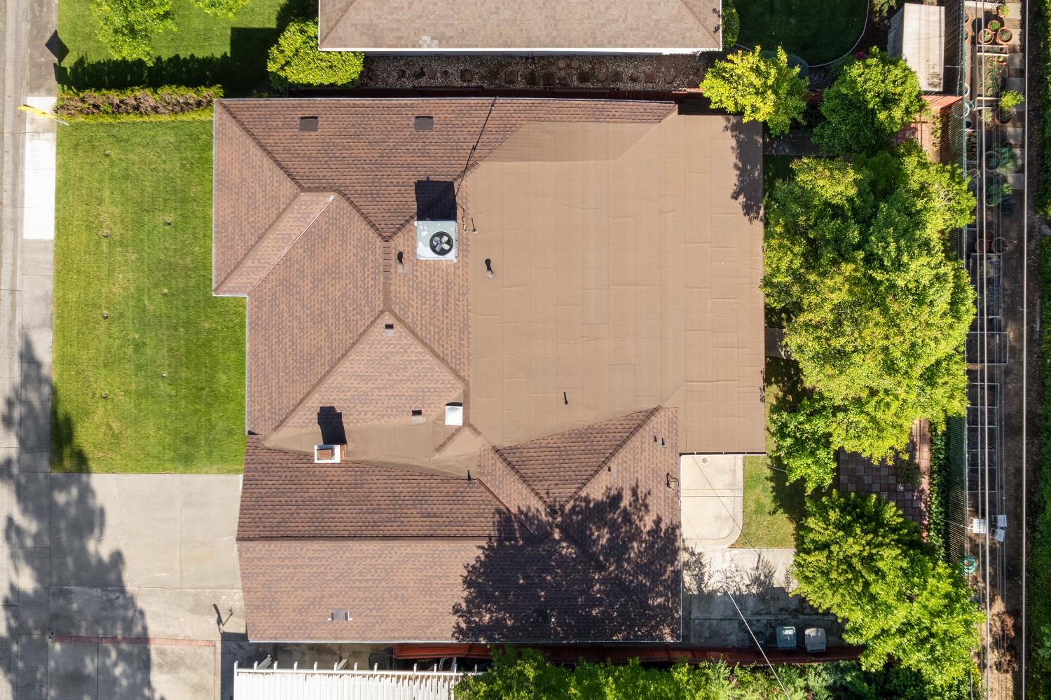 Detail Gallery Image 44 of 47 For 1824 Maryal Dr, Sacramento,  CA 95864 - 3 Beds | 2 Baths