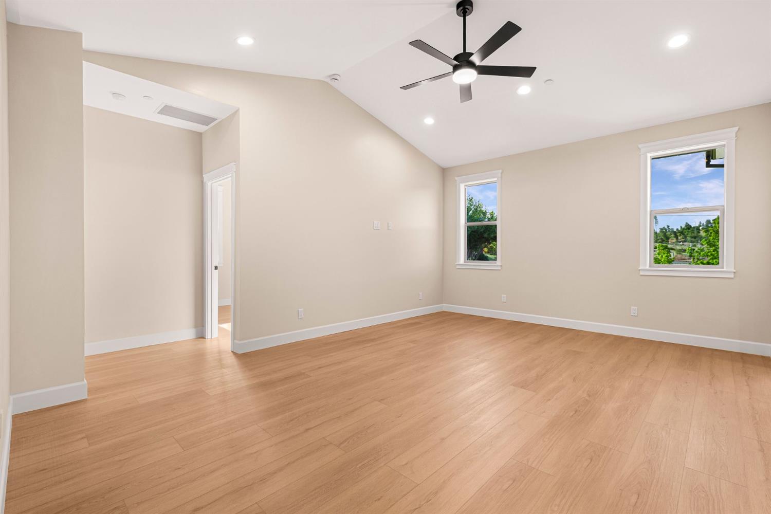 Conifer Drive, Paradise, California image 9