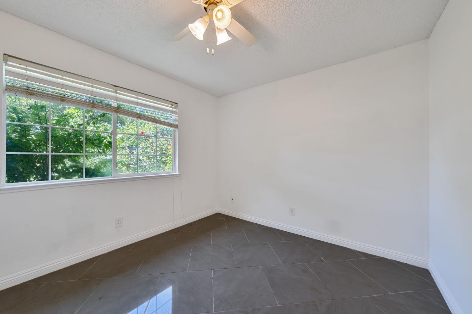 Grey Oak Court, Citrus Heights, California image 24
