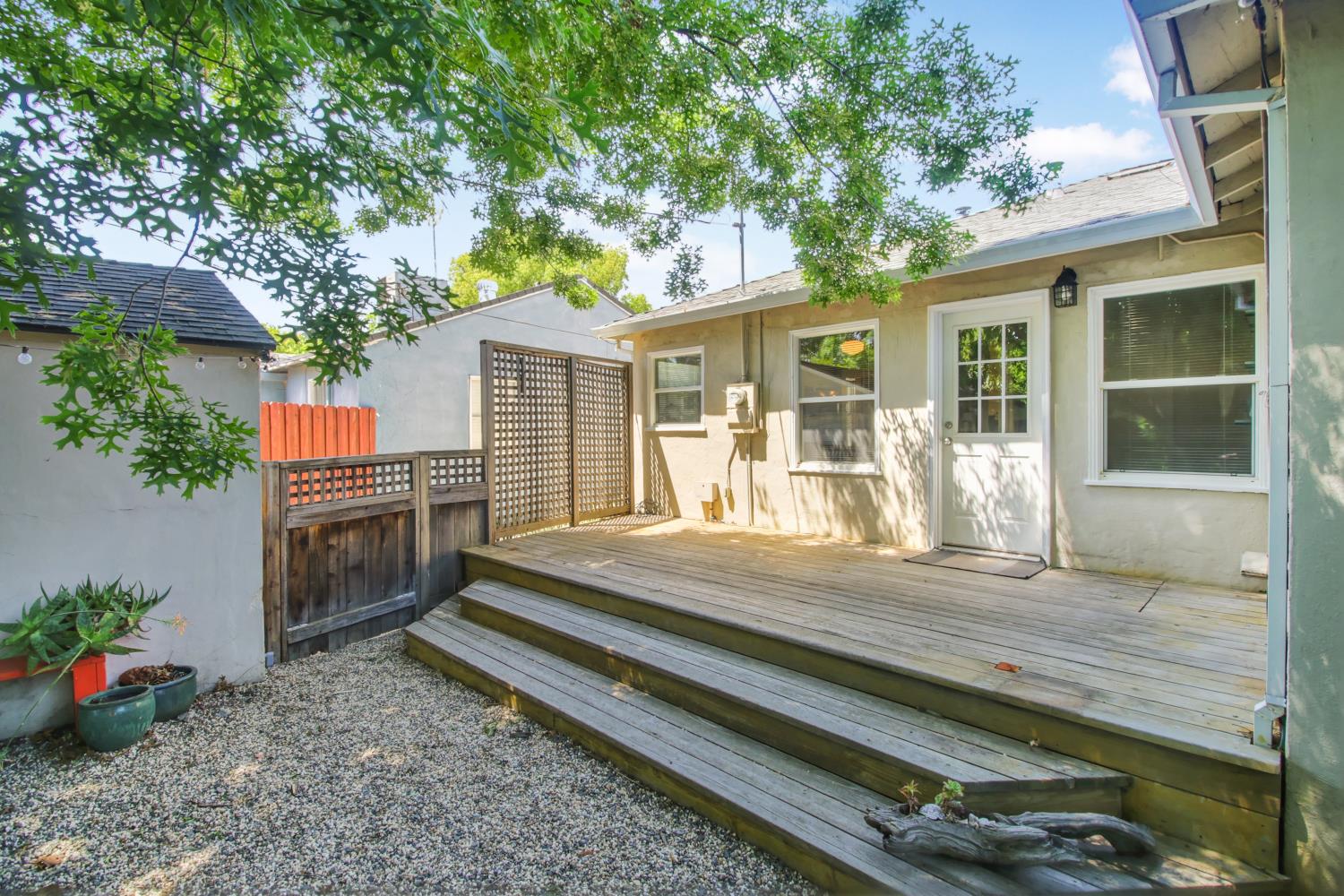 Detail Gallery Image 44 of 48 For 5960 12th Ave, Sacramento,  CA 95820 - 3 Beds | 1 Baths