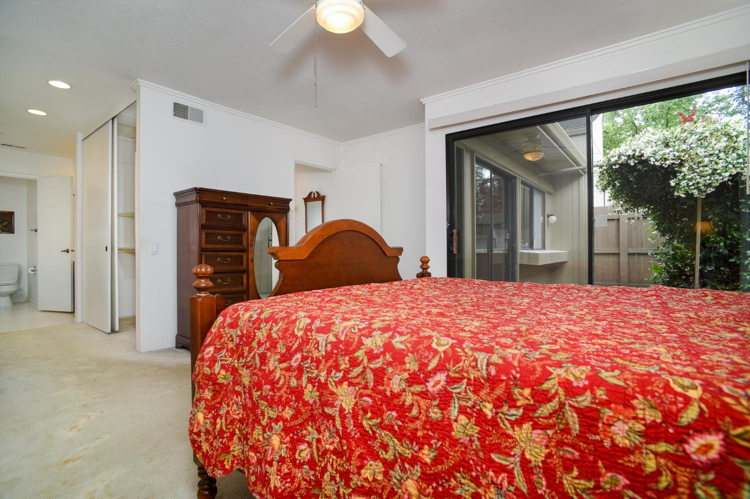 Detail Gallery Image 9 of 30 For 1112 Vanderbilt Way, Sacramento,  CA 95825 - 2 Beds | 2 Baths