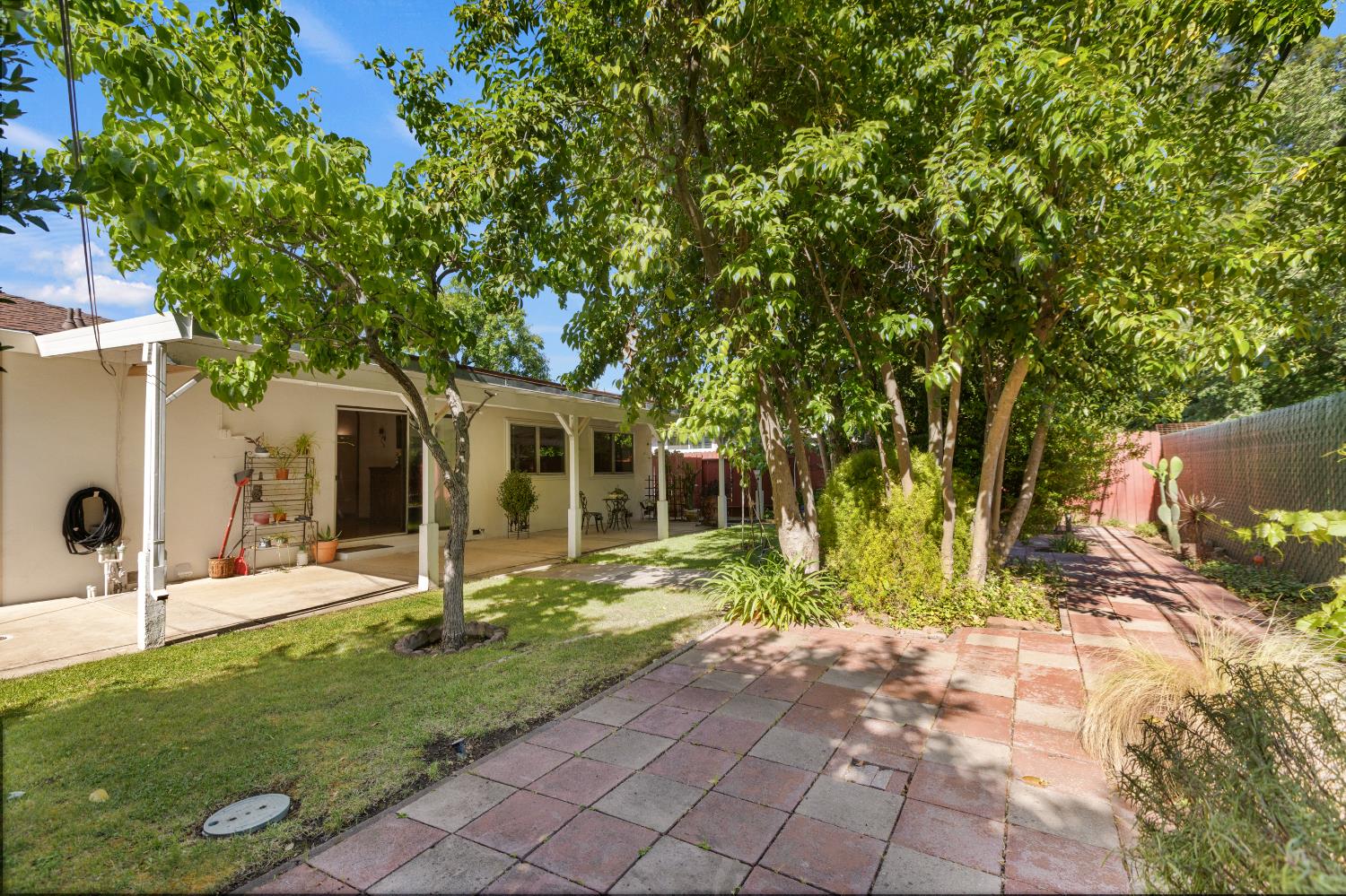 Detail Gallery Image 42 of 47 For 1824 Maryal Dr, Sacramento,  CA 95864 - 3 Beds | 2 Baths