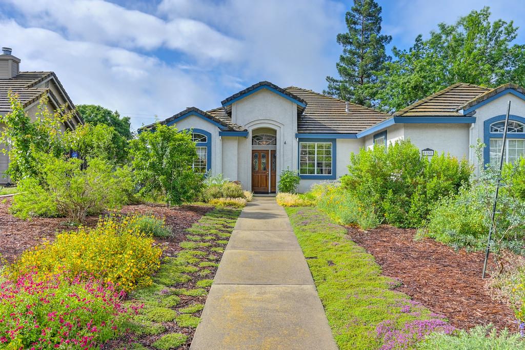 Detail Gallery Image 6 of 46 For 8958 Augustine Ct, Orangevale,  CA 95662 - 3 Beds | 2 Baths