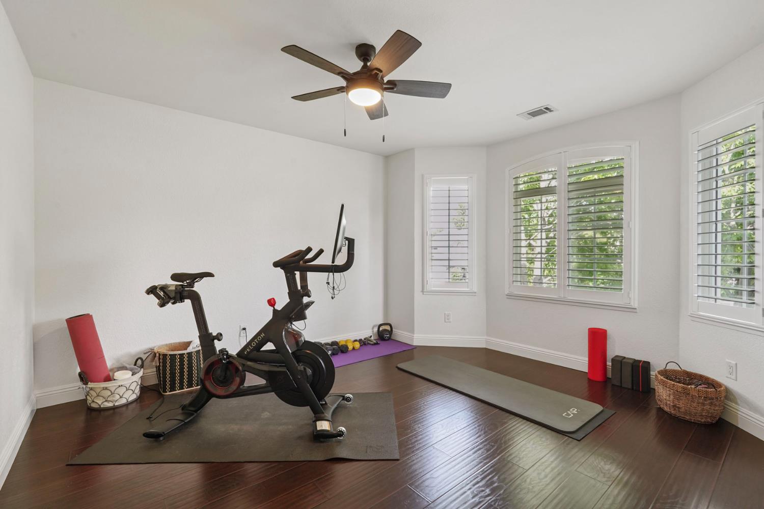 Detail Gallery Image 32 of 50 For 525 Vista Rio Ct, Woodbridge,  CA 95258 - 4 Beds | 3 Baths