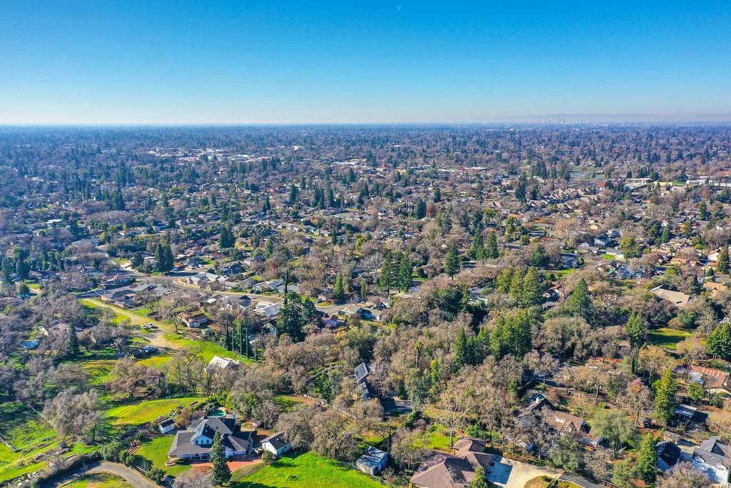Detail Gallery Image 89 of 92 For 3710 Sutter Hill Ln, Carmichael,  CA 95608 - 4 Beds | 3/1 Baths