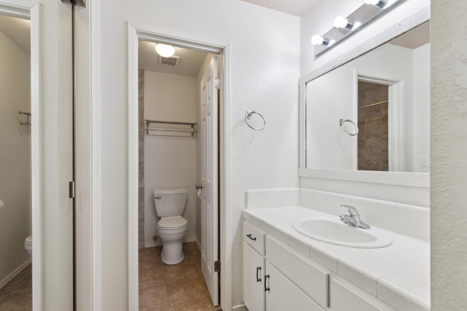 Detail Gallery Image 14 of 34 For 3350 M St #15,  Merced,  CA 95348 - 3 Beds | 2/1 Baths