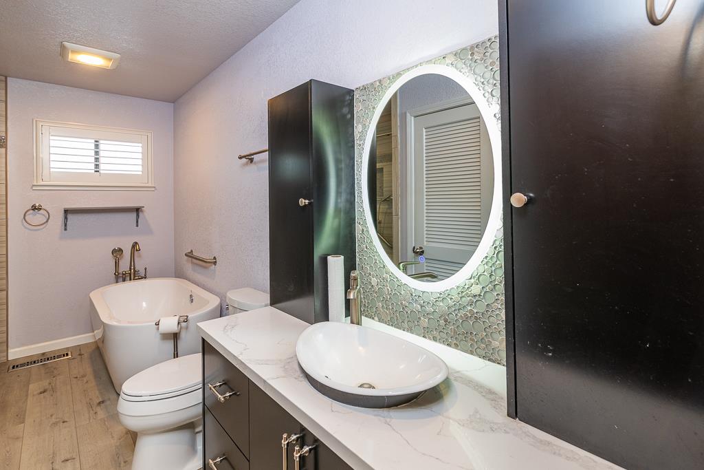 Detail Gallery Image 21 of 46 For 421 Becky Way, Waterford,  CA 95386 - 3 Beds | 2 Baths