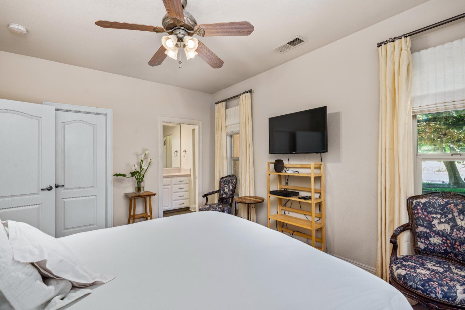 Detail Gallery Image 36 of 60 For 8706 N Oaks Dr, Oakdale,  CA 95361 - 4 Beds | 4/1 Baths