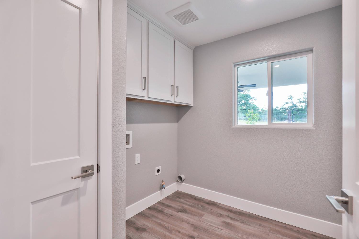 Detail Gallery Image 18 of 43 For 13041 Willow Creek Rd, Ione,  CA 95640 - 3 Beds | 2 Baths