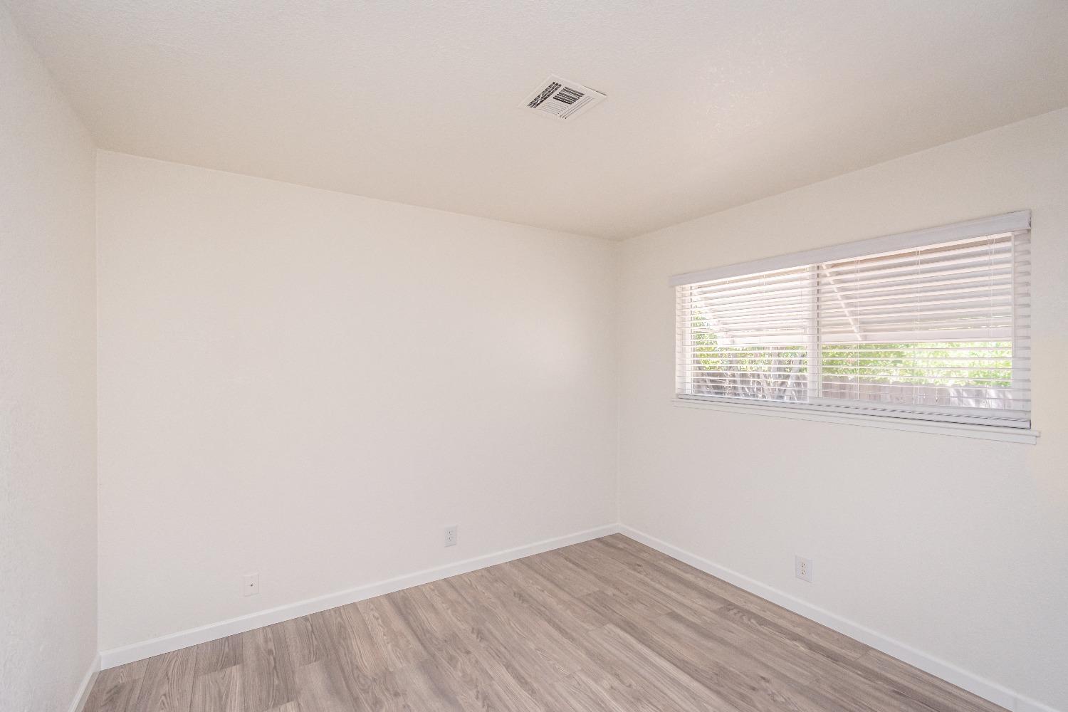 Detail Gallery Image 18 of 35 For 6230 Westwood Dr, Rocklin,  CA 95677 - – Beds | – Baths