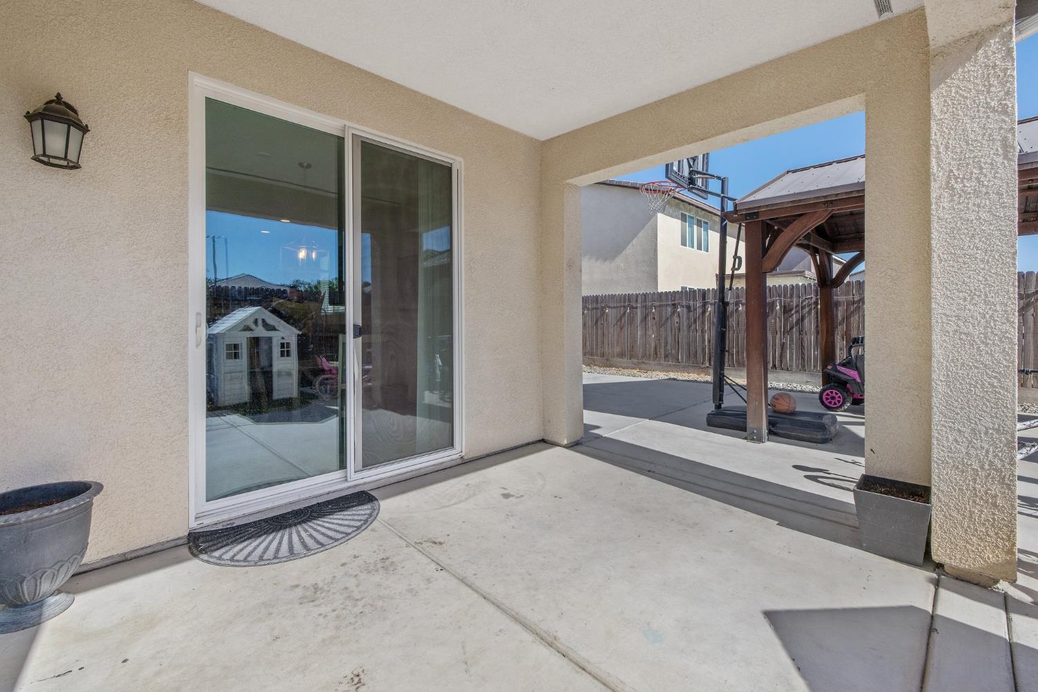 Detail Gallery Image 41 of 45 For 1066 Jade Way, Lemoore,  CA 93245 - 3 Beds | 2 Baths