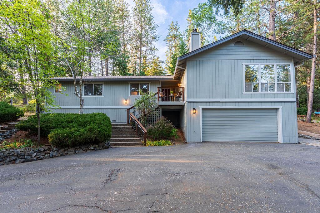 Alioto Drive, Grass Valley, California image 2