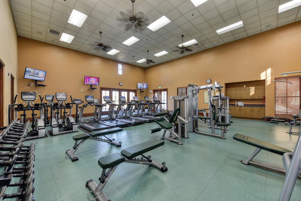 Detail Gallery Image 61 of 99 For 5730 Palmera Ln, Sacramento,  CA 95835 - 2 Beds | 2 Baths