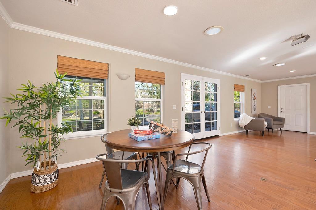 Detail Gallery Image 26 of 92 For 3710 Sutter Hill Ln, Carmichael,  CA 95608 - 4 Beds | 3/1 Baths