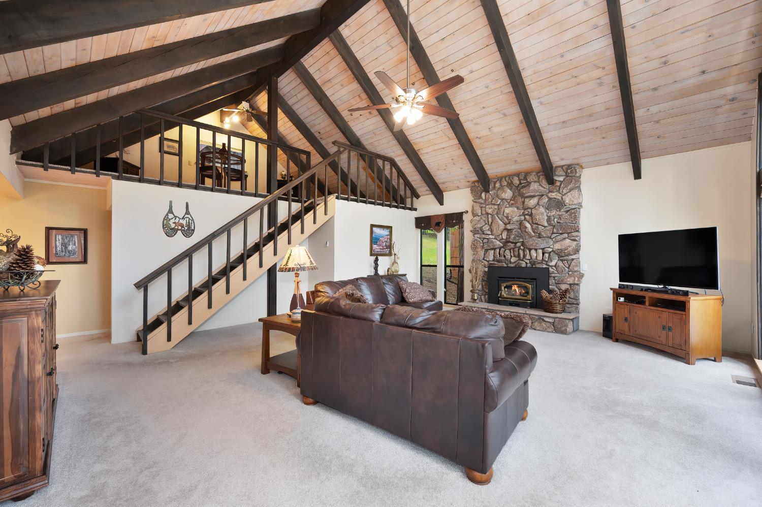Detail Gallery Image 10 of 54 For 4362 Lakeridge Dr, Pollock Pines,  CA 95726 - 2 Beds | 2 Baths