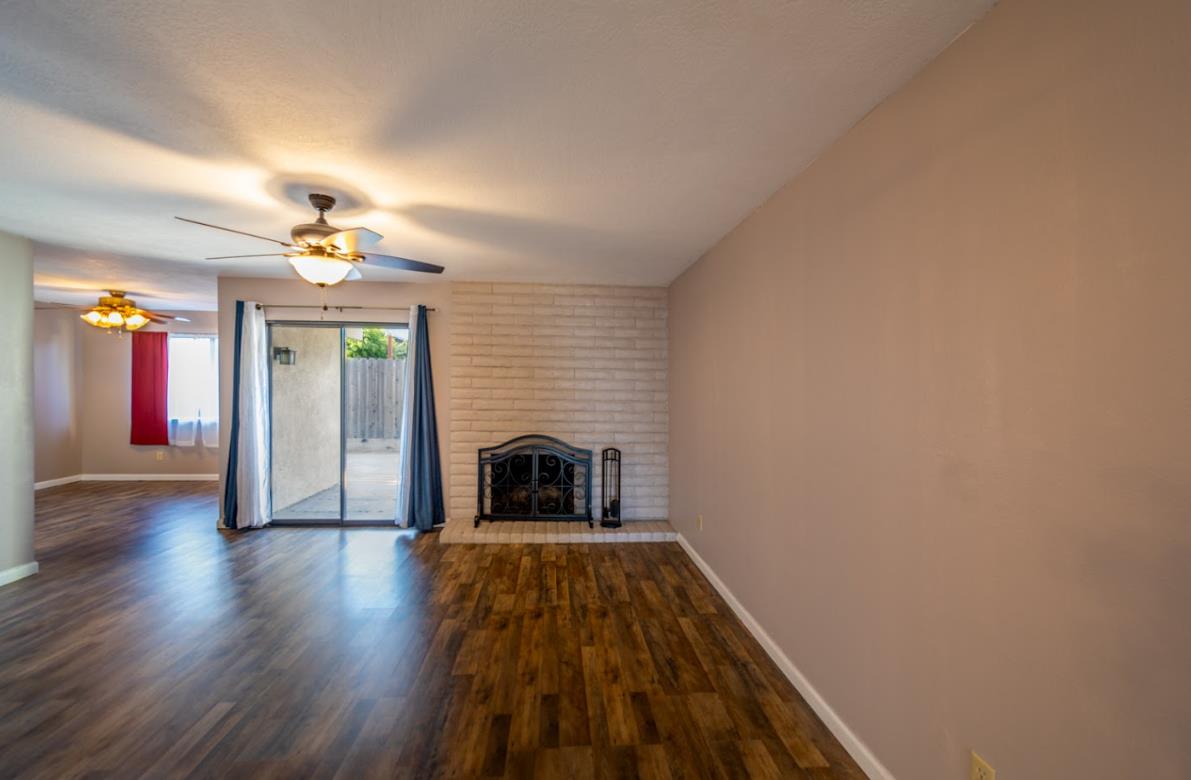 Detail Gallery Image 19 of 25 For 2253 Newbury Cir, Lodi,  CA 95240 - 3 Beds | 2 Baths