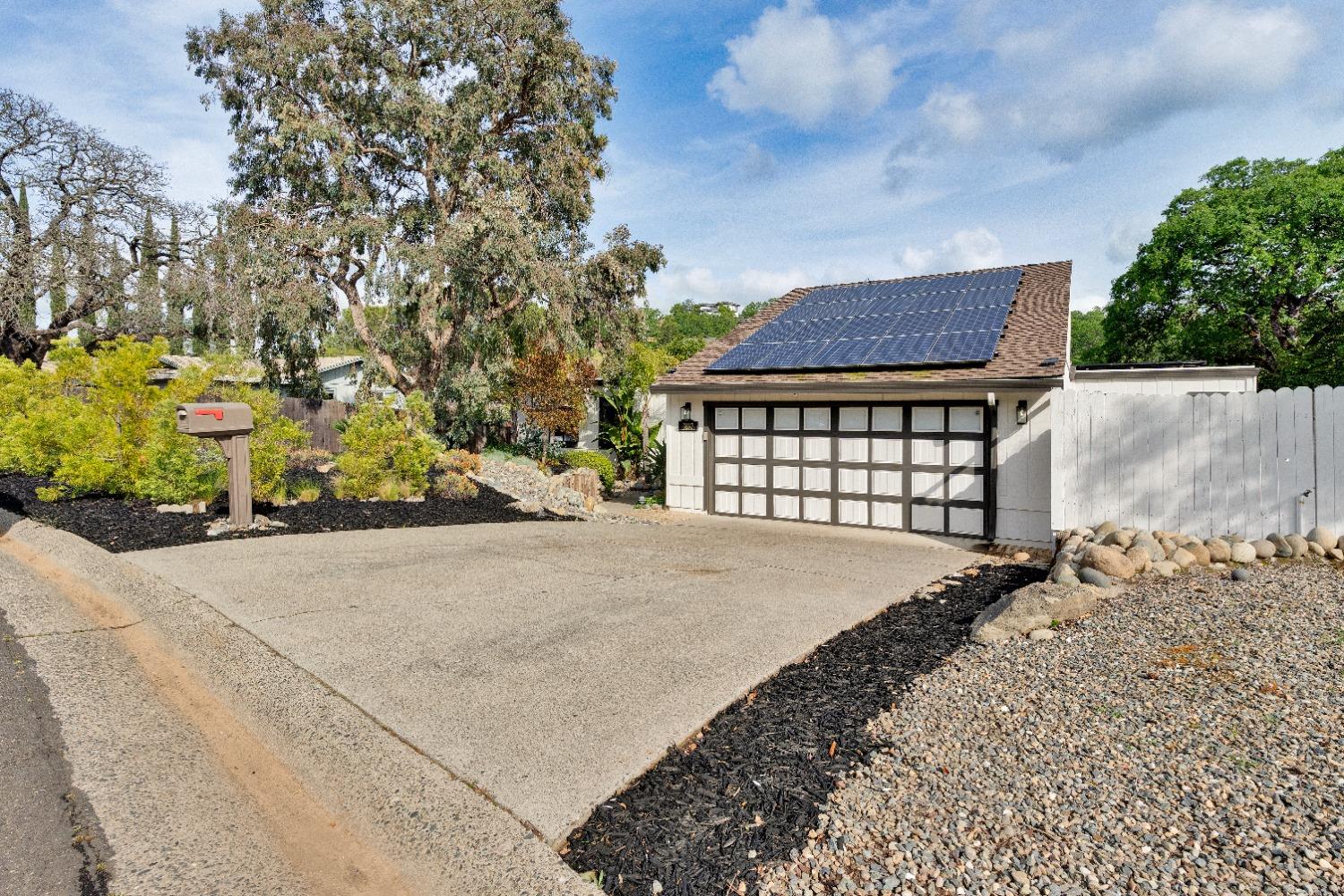 Stanford Lane, El Dorado Hills, California image 31