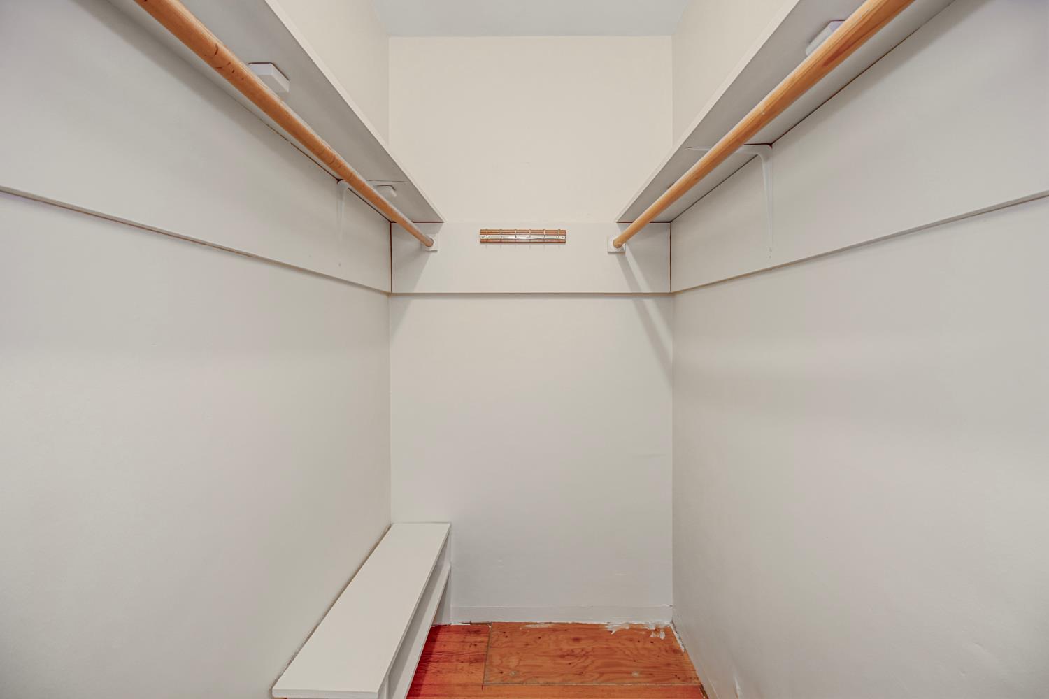 Detail Gallery Image 30 of 48 For 5960 12th Ave, Sacramento,  CA 95820 - 3 Beds | 1 Baths