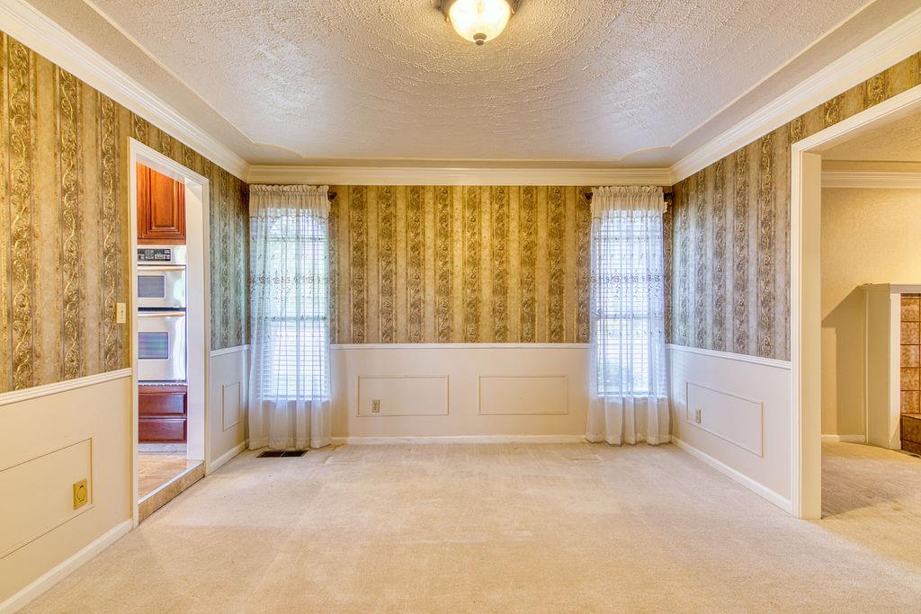 Detail Gallery Image 15 of 41 For 3100 Bridle Path Ln, Modesto,  CA 95356 - 3 Beds | 2/1 Baths