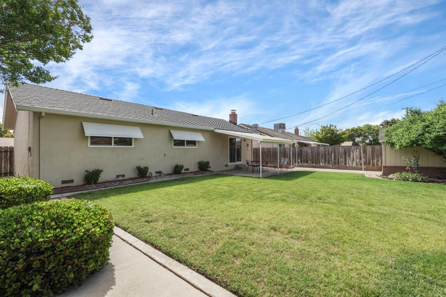 S Fairmont Avenue, Lodi, California image 26