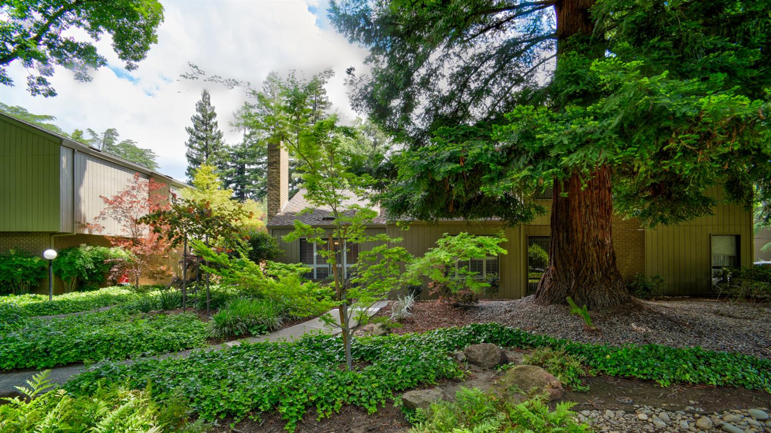 Detail Gallery Image 22 of 30 For 1112 Vanderbilt Way, Sacramento,  CA 95825 - 2 Beds | 2 Baths