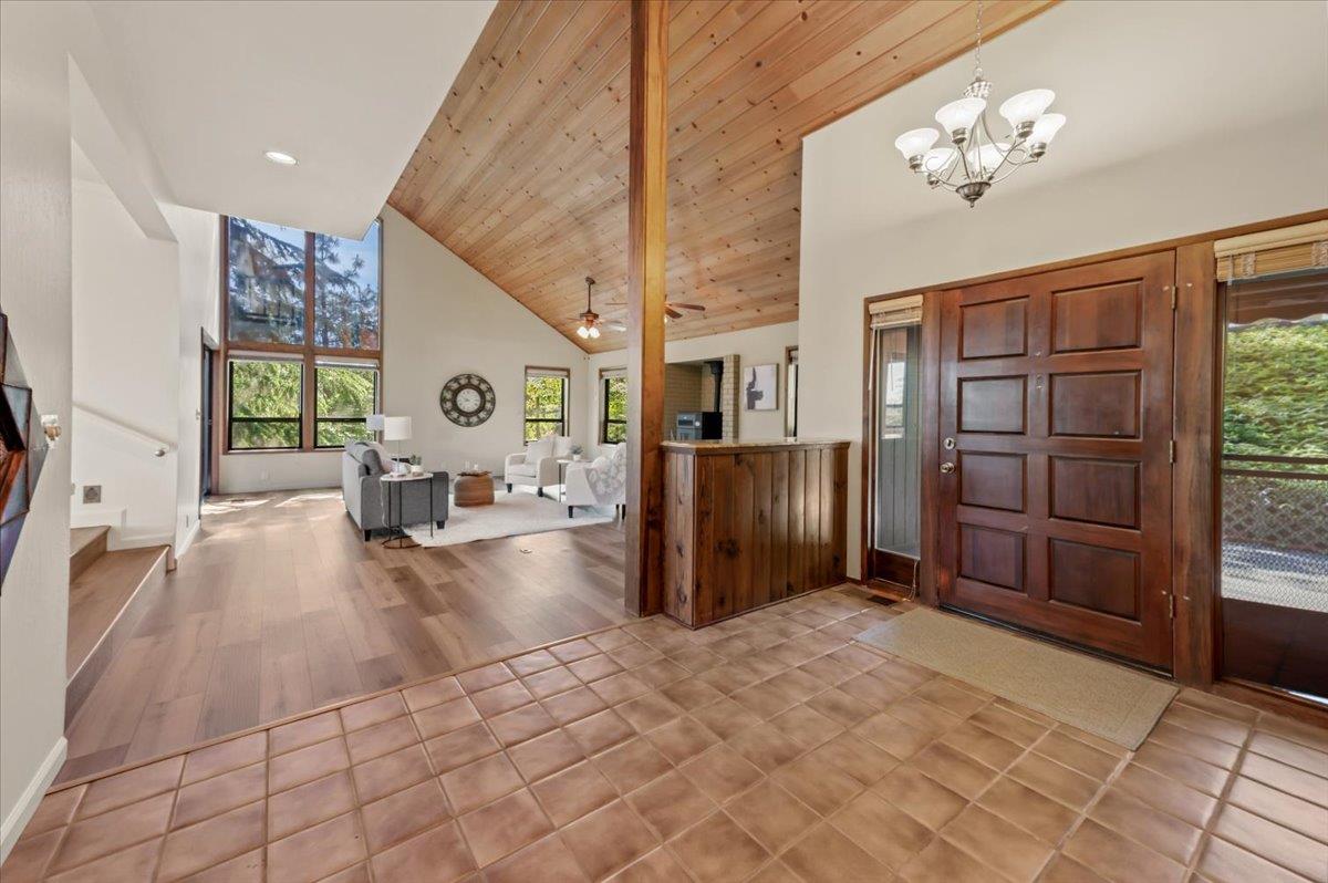Troy Court, Grass Valley, California image 9
