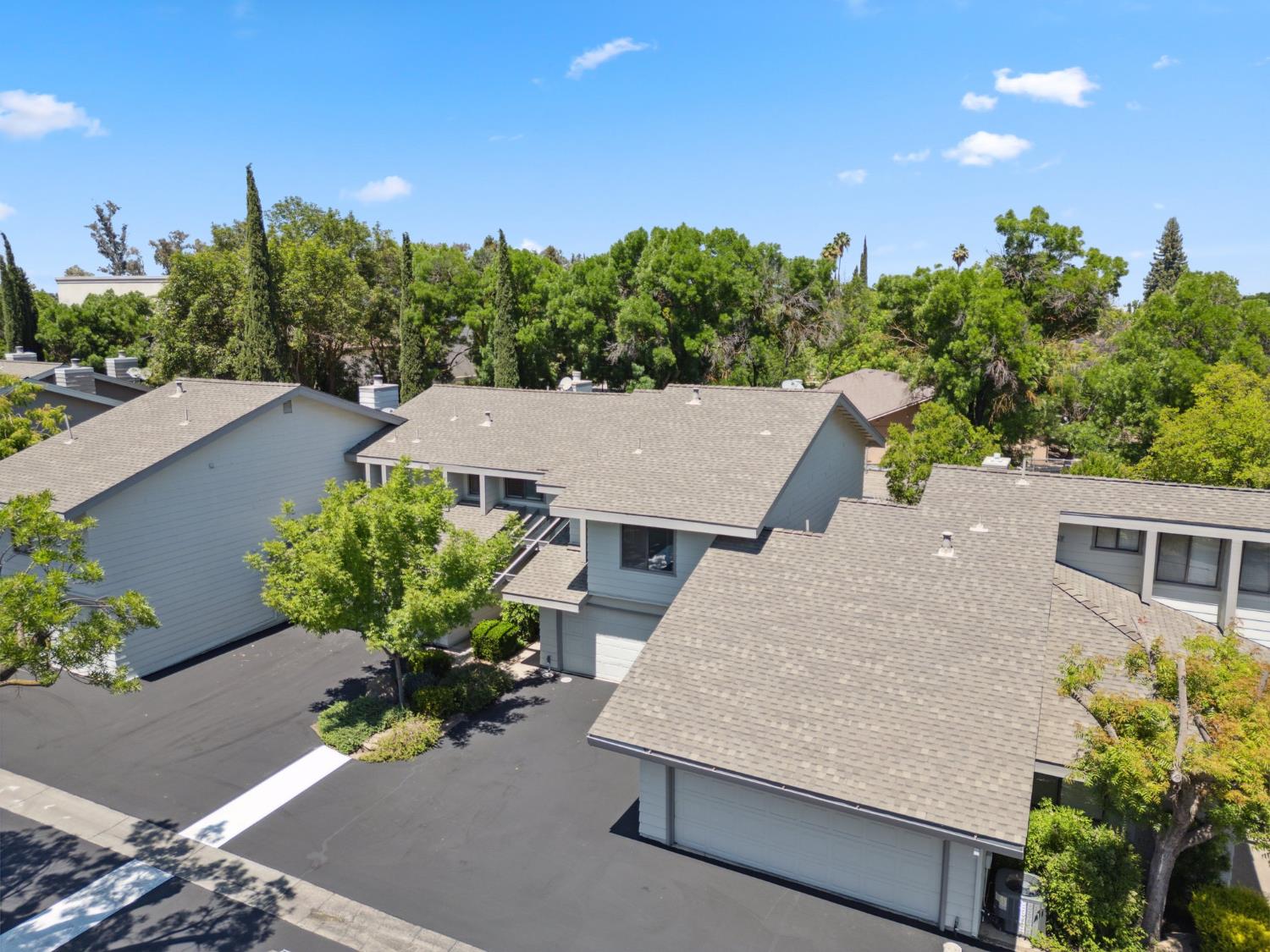 Detail Gallery Image 5 of 34 For 3350 M St #15,  Merced,  CA 95348 - 3 Beds | 2/1 Baths