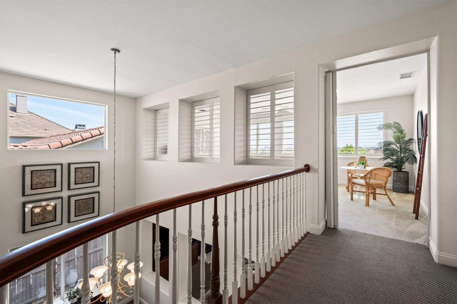 Detail Gallery Image 31 of 56 For 11896 Slate Falls Way, Rancho Cordova,  CA 95742 - 5 Beds | 3 Baths