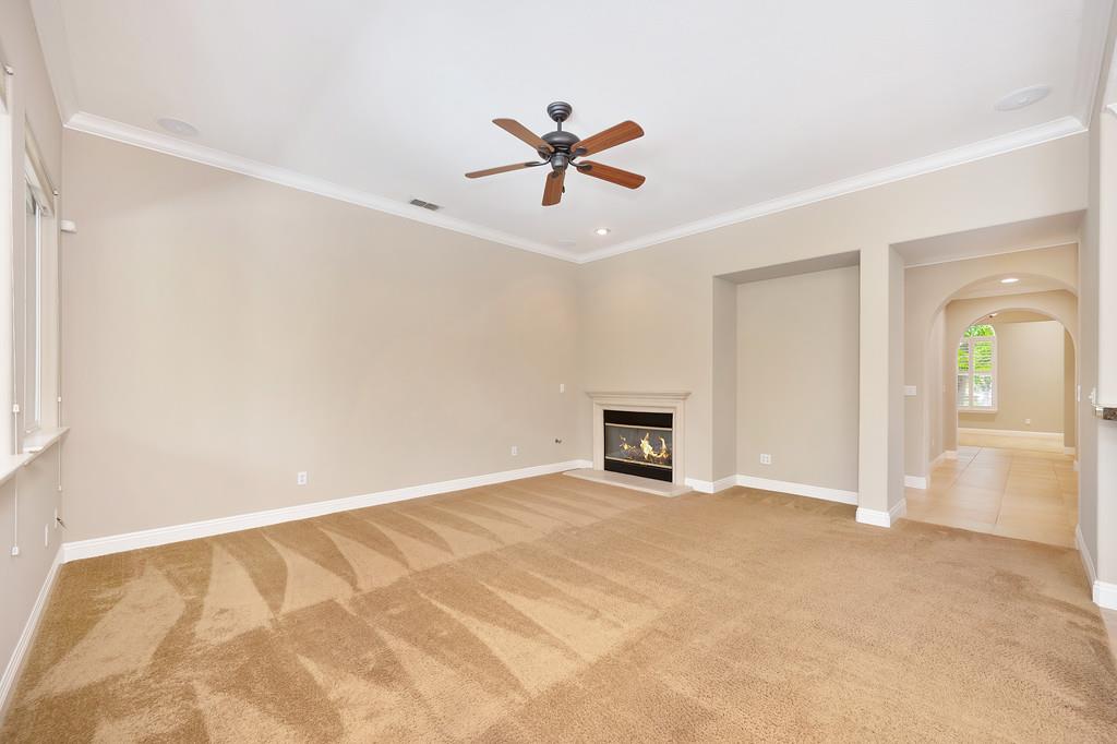Detail Gallery Image 24 of 99 For 5730 Palmera Ln, Sacramento,  CA 95835 - 2 Beds | 2 Baths