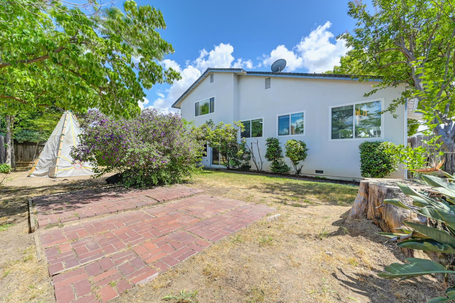 Caldera Way, Sacramento, California image 39