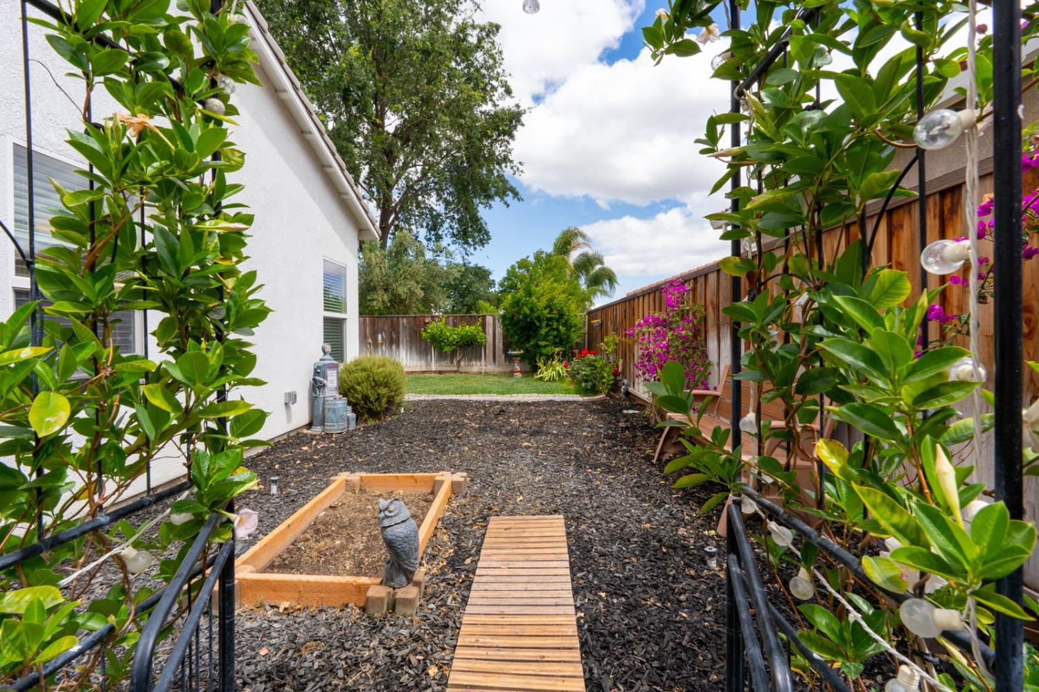 Detail Gallery Image 34 of 48 For 3008 La Vina Cir, Los Banos,  CA 93635 - 3 Beds | 2 Baths