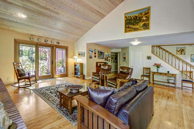 Detail Gallery Image 19 of 82 For 3399 Barberry, Sacramento,  CA 95864 - 5 Beds | 3/2 Baths