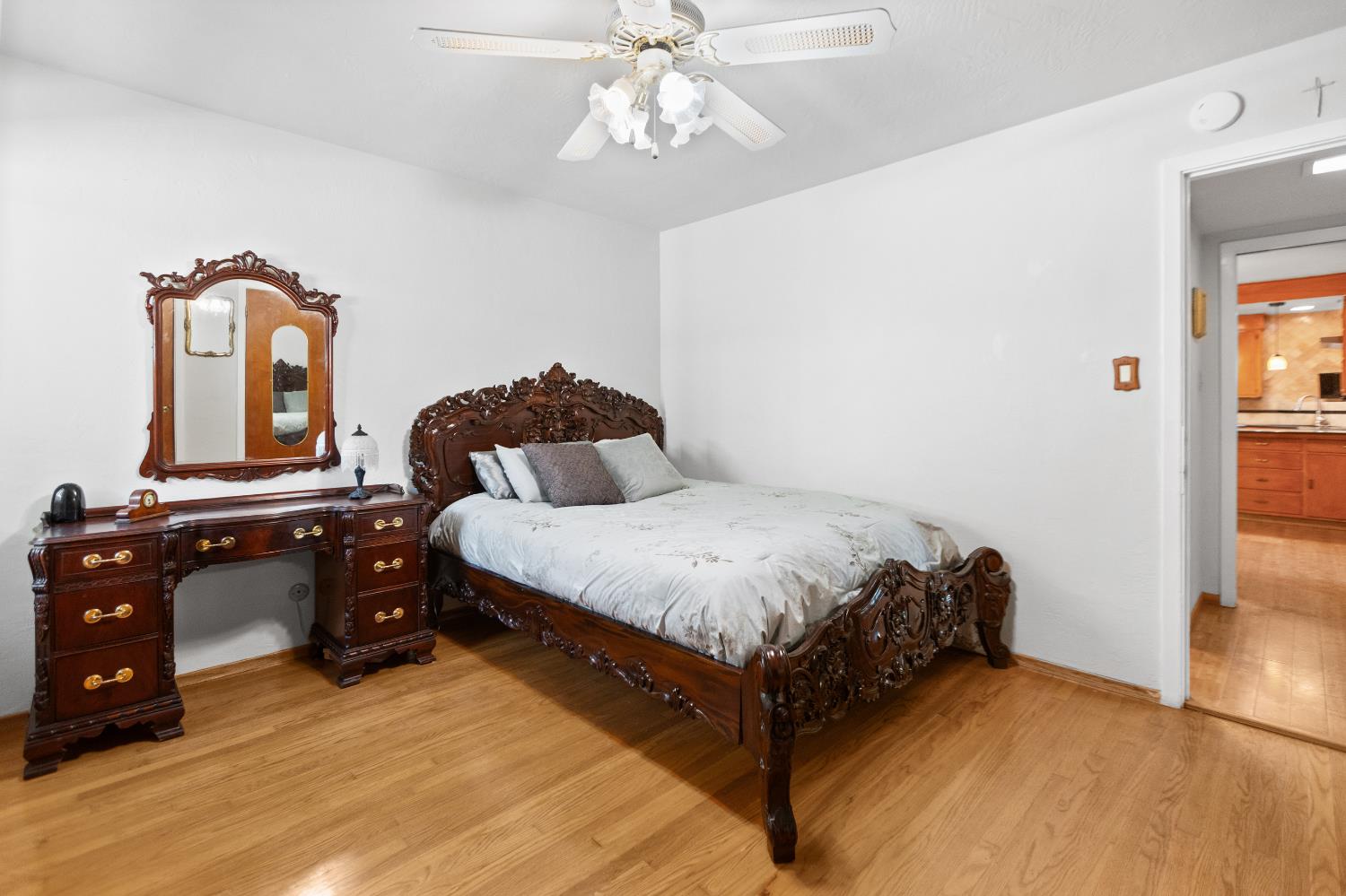 Detail Gallery Image 30 of 47 For 1824 Maryal Dr, Sacramento,  CA 95864 - 3 Beds | 2 Baths